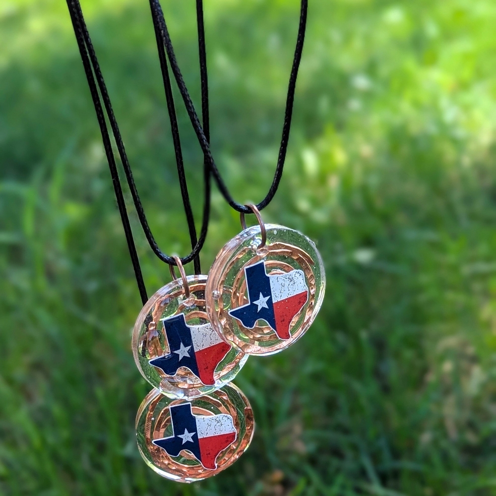Handmade Texas State Pendant Necklace - Picture 4 of 4